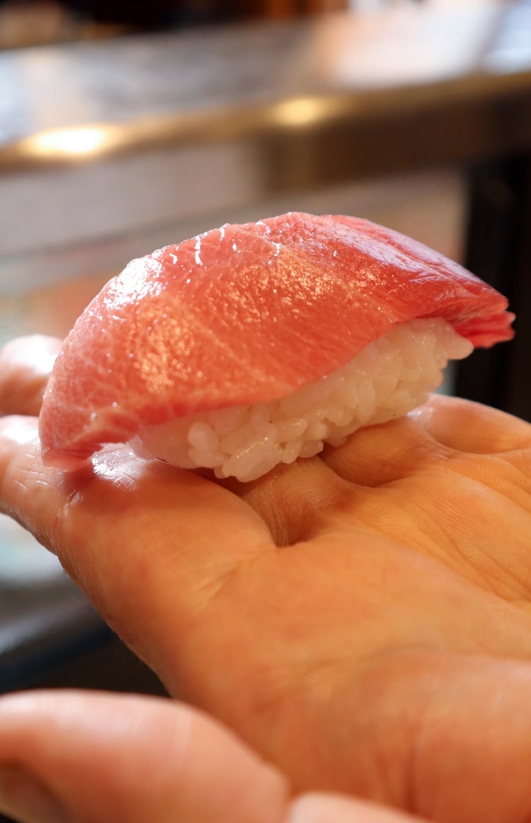 マグロの握り